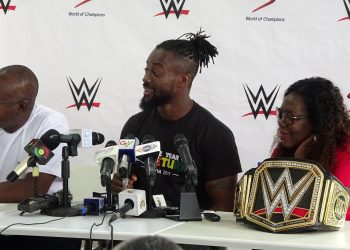 Kofi Kingston (middle) flanked by his mother, Dr. Efia Sarkodie-Mensah (right) and MD of Multichoice Ghana, Cecil Sunkwa-Mills (left)
