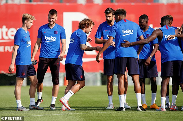 Griezmann nutmegged twice in training and he settles into life at Barcelona [VIDEO]