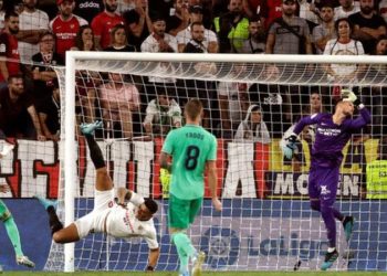 Karim Benzema has scored five goals in Real's opening five La Liga fixtures (Image credit: EPA)