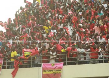 Kotoko fans go wild after last minute winner

Hearts of Oak vs Asante Kotoko - 26-01-20