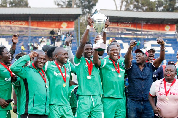 Gor Mahia captain Kenneth Muguna (centre) celebrates with teammates after winning the Kenyan Premier League Super Cup at Kenyatta Stadium, Machakos on August 18, 2019. Gor beat Bandari 1-0. PHOTO | CHRIS OMOLLO |  NATION MEDIA GROUP