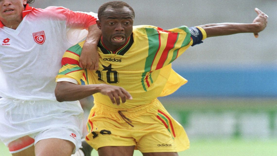 abedi-ayew-pele_adxqd27y3h6l1oihh6agi2peb-1140x641.jpg