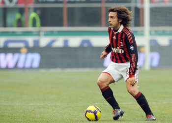 MILAN, ITALY - JANUARY 17:  Andrea Pirlo of Milan in action during the Serie A match between Milan and Siena at Stadio Giuseppe Meazza on January 17, 2010 in Milan, Italy.  (Photo by Giuseppe Bellini/Getty Images)