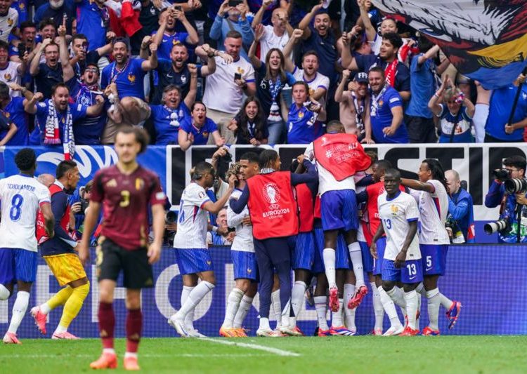 France celebrate qualification to 2024 Euros quarterfinals Photo Courtesy: Getty Images