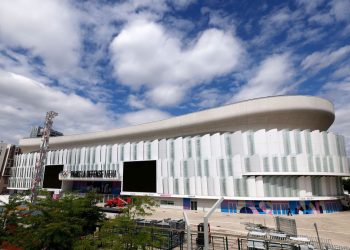 Paris La Defense-Arena Photo Courtesy: parisladefense-arena