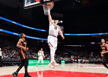 Nikola Jokic dunks ball against Atlanta Hawks Photo Courtesy: AP