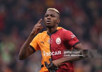 Victor Osimhen of Galatasaray celebrates scoring his team's third goal during the UEFA Europa League 2024/25 League Phase MD7 match between Galatasaray A.S. and FC Dynamo Kyiv at Ali Sami Yen (Photo by Ahmad Mora/Getty Images)