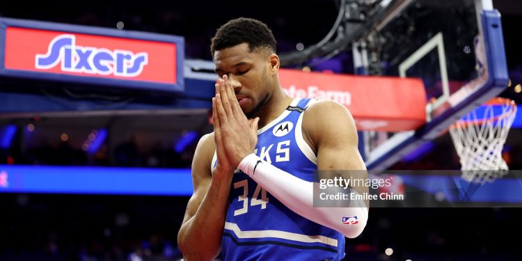 PHILADELPHIA, PENNSYLVANIA - APRIL 03: Giannis Antetokounmpo #34 of the Milwaukee Bucks takes a moment prior to a game against the Philadelphia 76ers at the Wells Fargo Center on April 03, 2025 in Philadelphia, Pennsylvania. NOTE TO USER: User expressly acknowledges and agrees that, by downloading and or using this photograph, User is consenting to the terms and conditions of the Getty Images License Agreement. (Photo by Emilee Chinn/Getty Images)