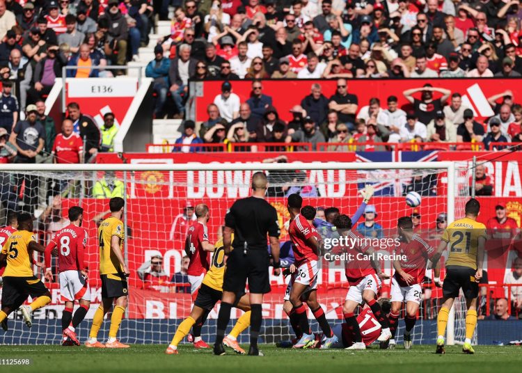 Pablo Sarabia Wanderers scores from a free kick as Tyler Fredricson, Chido Obi-Martin, Victor Lindeloef and Diogo Dalotfail to make a block during the Premier League match between Manchester United FC and Wolverhampton Wanderers FC (Photo by Carl Recine/Getty Images)