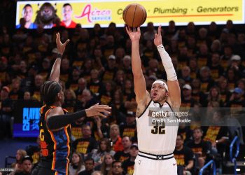 Aaron Gordon #32 of the Denver Nuggets shoots against Shai Gilgeous-Alexander #2 of the Oklahoma City Thunder (Photo by Sam Hodde/Getty Images)