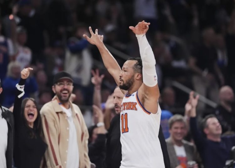 Jalen Brunson celebrates after scoring a three points shot attempt Photo Courtesy: AP