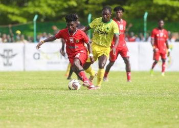 Baba Yahaya of Kotoko (with ball) in action against Gold Stars Photo Courtesy: AKSC