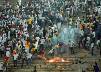 Scenes during the May 9 Incident, 2001