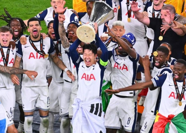 Tottenham Hotspurs celebrate winning Europa League Photo Courtesy: AP