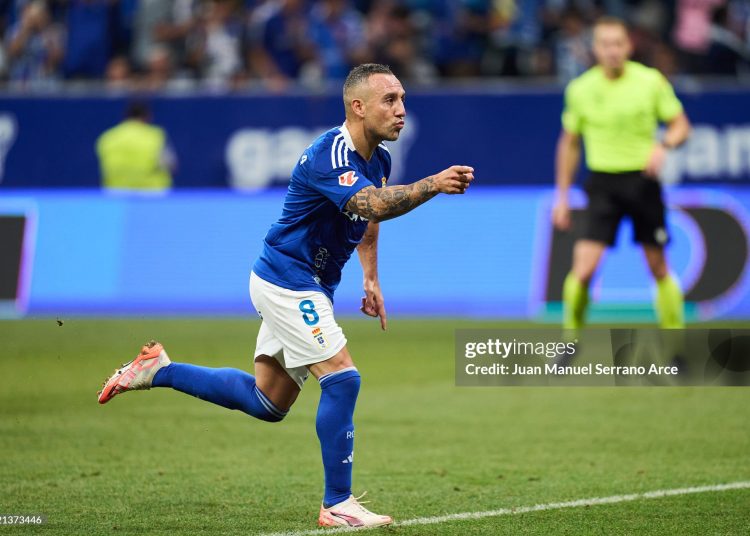Santi Cazorla of Real Oviedo celebrates after scoring goal during the LaLiga Hypermotion Play Off FInal 2nd Leg (Photo by Juan Manuel Serrano Arce/Getty Images)