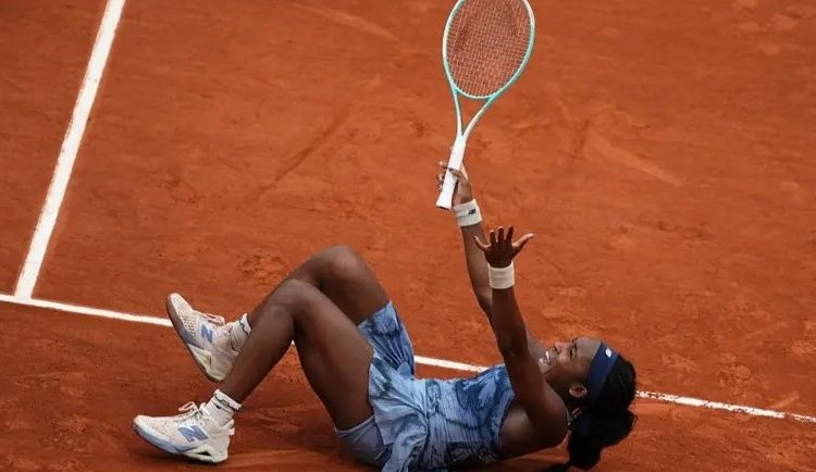 Coco Gauff celebrates after winning the 2025 French Open Final against Aryna Sabalenka Photo Courtesy: Getty Images