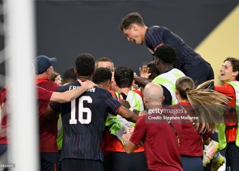 Sebastian Berhalter #8 of United States celebrates with teammates after defeating Costa Rica  at 2025 Gold Cup (Photo by Stephen Maturen/Getty Images)