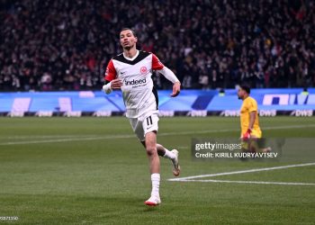 Frankfurt's French forward #11 Hugo Ekitike celebrates scoring the 3-1 goal during German first division Bundesliga football match (Photo by KIRILL KUDRYAVTSEV/AFP via Getty Images)