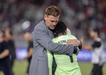 Kim Lars Bjorkegren consoles Cynthia Konlan after Ghana's loss to Morocco at 2024 AFCON semis Photo Courtesy: GhanaWNT on X