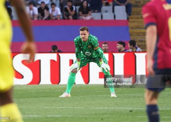 Marc-Andre ter Stegen plays during the match between FC Barcelona and Villarreal (Photo by Joan Valls/Urbanandsport/NurPhoto via Getty Images)
