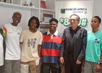 Bank of Africa Ghana Abderrahmane Belbachir (third from right), Managing Director, William Boateng, Executive Director Business Development (extreme left) with Black Queens players