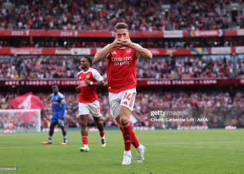 Viktor Gyokeres and Jurien Timber (Photo by Catherine Ivill - AMA/Getty Images)