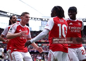 Arsenal's Swedish striker #14 Viktor Gyokeres celebrates scoring the team's second goal with Arsenal's English midfielder #10 Eberechi Eze during the English Premier League football match between Arsenal and Nottingham Forest at the Emirates(Photo by HENRY NICHOLLS/AFP via Getty Images)
