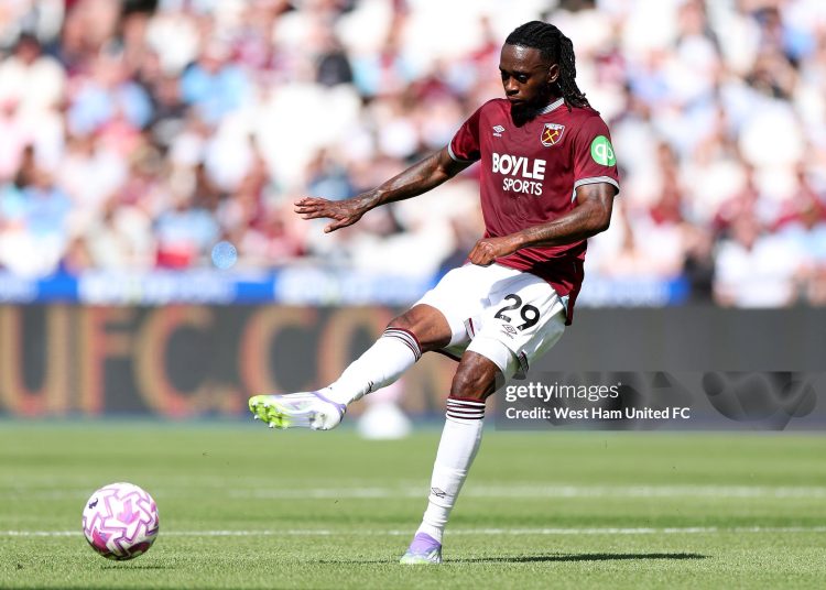Aaron Wan-Bissaka of West Ham United makes a pass (Photo by West Ham United FC/West Ham United FC via Getty Images)
