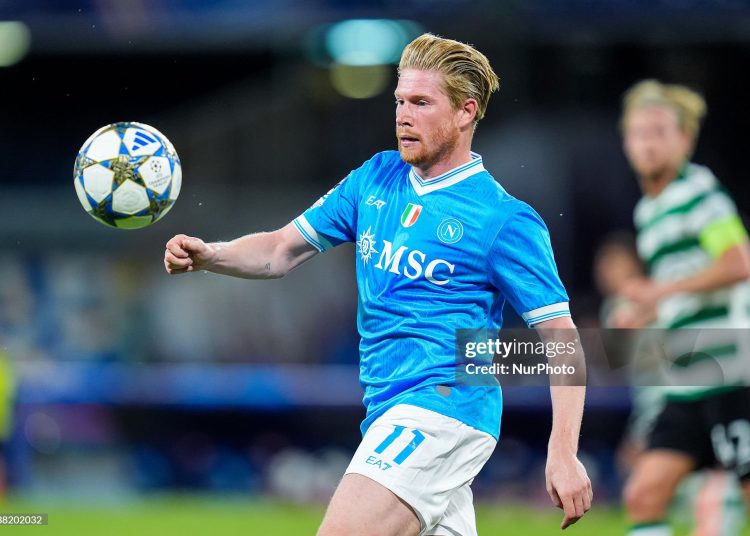 Kevin De Bruyne of SSC Napoli controls the ball during the UEFA Champions League 2025/26 League Phase MD2 match between SSC Napoli and Sporting Lisbon (Photo by Giuseppe Maffia/NurPhoto via Getty Images)