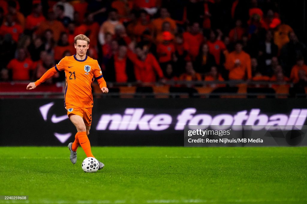 De-Jong-1024x683.jpg