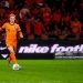 Frenkie de Jong of Netherlands dribbles with the ball during the FIFA World Cup 2026 qualifier match between Netherlands and Finland (Photo by Rene Nijhuis/MB Media/Getty Images)