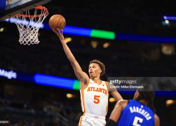 Dyson Daniels #5 of the Atlanta Hawks drives to the basket during the first half of an NBA play-in tournament game against the Atlanta Hawks (Photo by Mike Ehrmann/Getty Images)