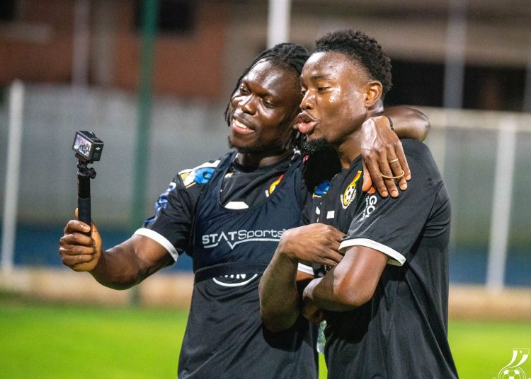 Alidu Seidu (left) with Fatawu Issahaku (right)