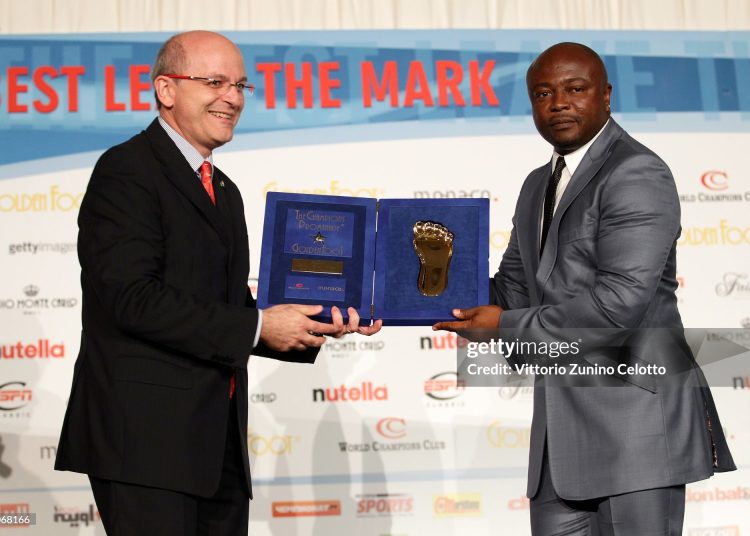 Carlo Bresciano of Gruppo Ferrero and football legend Abedi Pele attend the Golden Foot Ceremony Awards (Photo by Vittorio Zunino Celotto/Getty Images for Golden Foot)