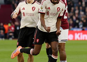 Alexander Isak celebrates scoring his team's first goal . (Photo by Liverpool FC/Liverpool FC via Getty Images)