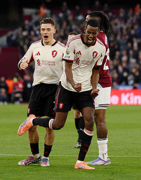 “I’m happy to have that goal” – Isak after scoring first Premier League goal for Liverpool