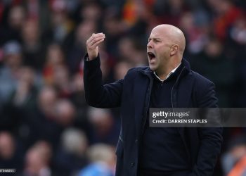 Liverpool's Dutch manager Arne Slot reacts during the English Premier League football match between Liverpool and Nottingham Forest (Photo by Darren Staples / AFP via Getty Images)
