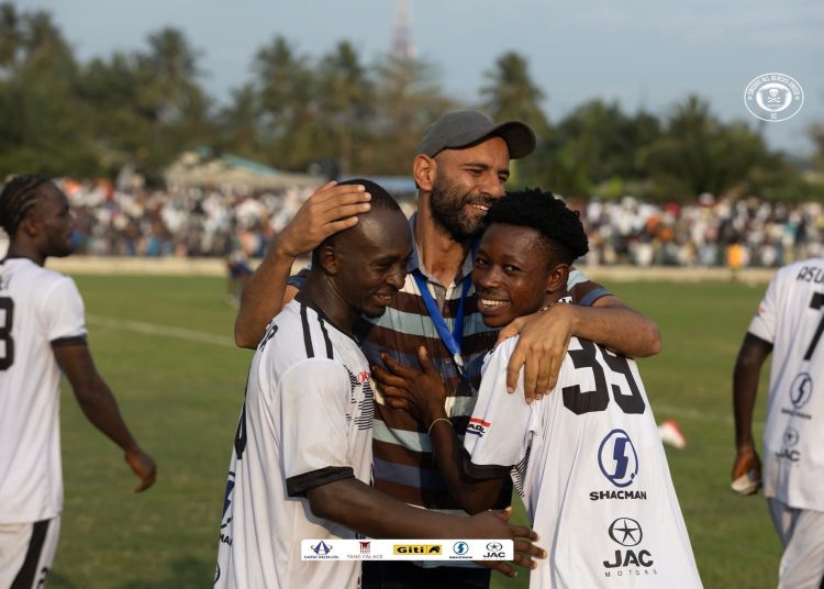 Ibrahim Fathi with some his players . Photo Courtesy: Swedru all blacks X