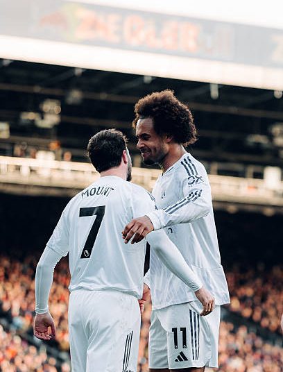 Resilient Man United complete thrilling comeback win over Palace