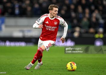 LIVERPOOL, ENGLAND - DECEMBER 20: Martin Odegaard of Arsenal runs with the ball during the Premier League match between Everton and Arsenal at Hill Dickinson Stadium on December 20, 2025 in Liverpool, England. (Photo by David Price/Arsenal FC via Getty Images)