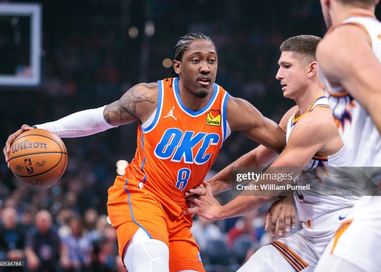 Jalen Williams #8 of the Oklahoma City Thunder drives to the basket during the first half of the Emirates NBA Cup - Quarterfinals game (Photo by William Purnell/Getty Images)