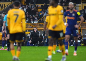 Eddie Howe, Manager for Newcastle United looks on as game goes on. Photo Courtesy: Getty Images