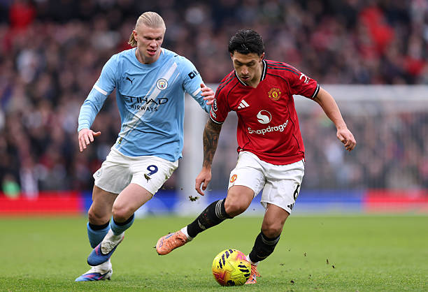 “Everyone can talk on TV” – Martinez hits back at Butt and Scholes after Derby win