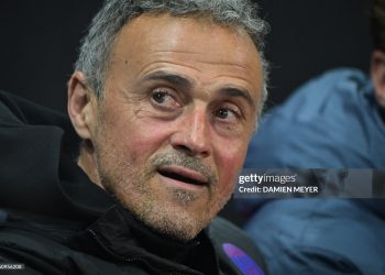 Paris Saint-Germain's Spanish headcoach Luis Enrique looks on ahead of the French L1 football match between Stade Rennais FC and Paris Saint-Germain (PSG) (Photo by Damien MEYER / AFP via Getty Images)