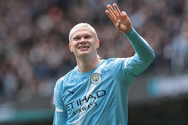 Van Dijk apologizes to fans- Liverpool- Manchester City