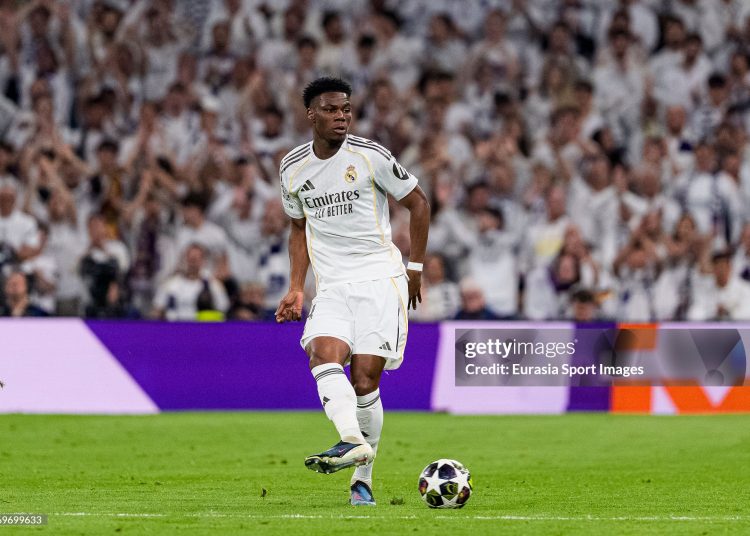 Aurelien Tchouameni of Real Madrid passes the ball during the UEFA Champions League 2025/26 Quarter-Final First Leg match between Real Madrid CF and FC Bayern Munchen (Photo by Alberto Gardin/Eurasia Sport Images/Getty Images)