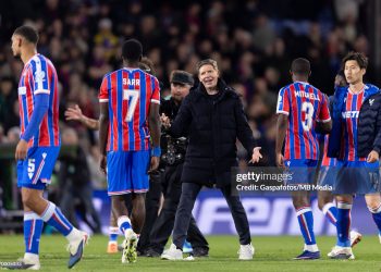 Ismaïla Sarr of Crystal Palace is acknowledged by Oliver Glasner manager of Crystal Palace following the UEFA Conference League 2025/26 Quarter-Final Leg One match between Crystal Palace FC and ACF Fiorentina (Photo by Gaspafotos/MB Media/Getty Images)