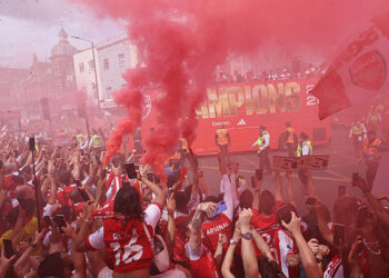 arsenal-parade