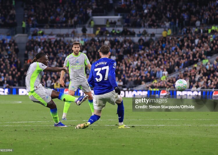 Jeremy Doku of Manchester City scores their 1st goal during the Premier League match between Everton and Manchester City (Photo by Simon Stacpoole/Offside/Offside via Getty Images)