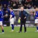 Everton manager David Moyes and his players look dejected after the Premier League match between Everton and Manchester City (Photo by Simon Stacpoole/Offside/Offside via Getty Images)